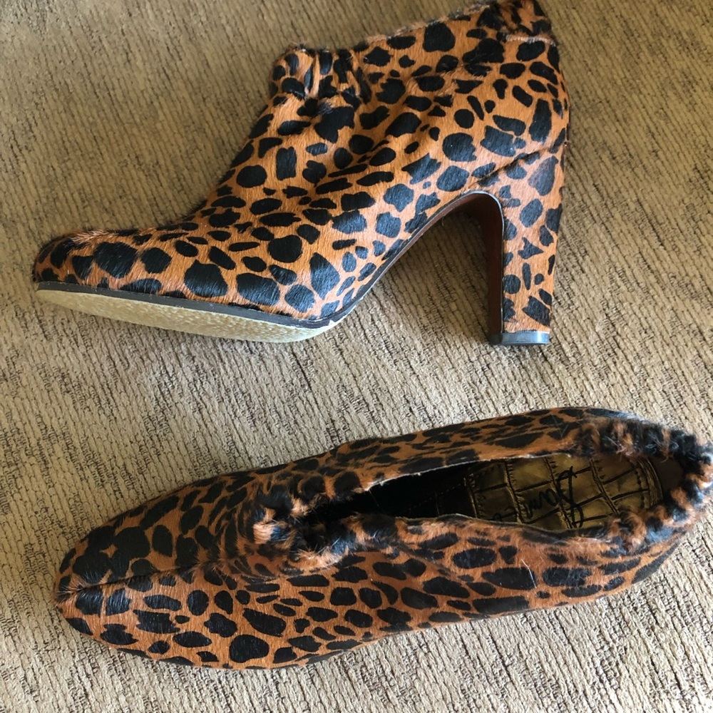Sam Edelman leopard booties 4 inch heel